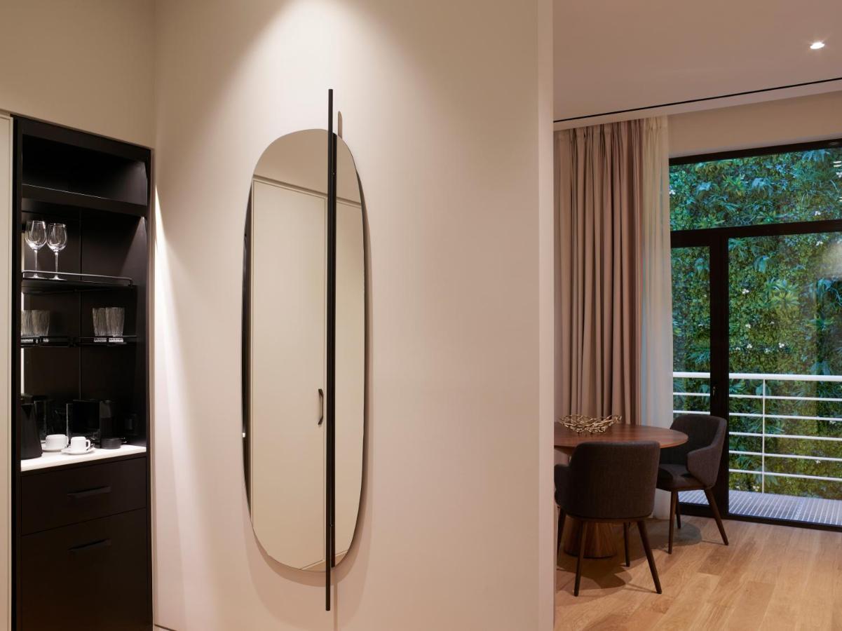 Xenodocheio Milos Athens Ngoại thất bức ảnh